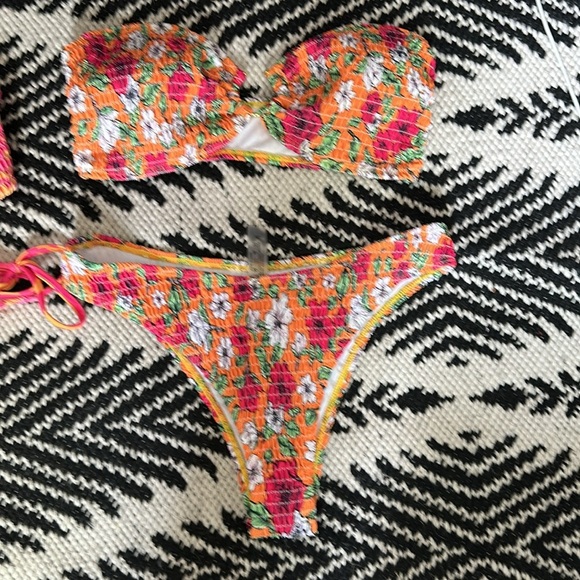 3 pack smocked swimsuits - Picture 4 of 7